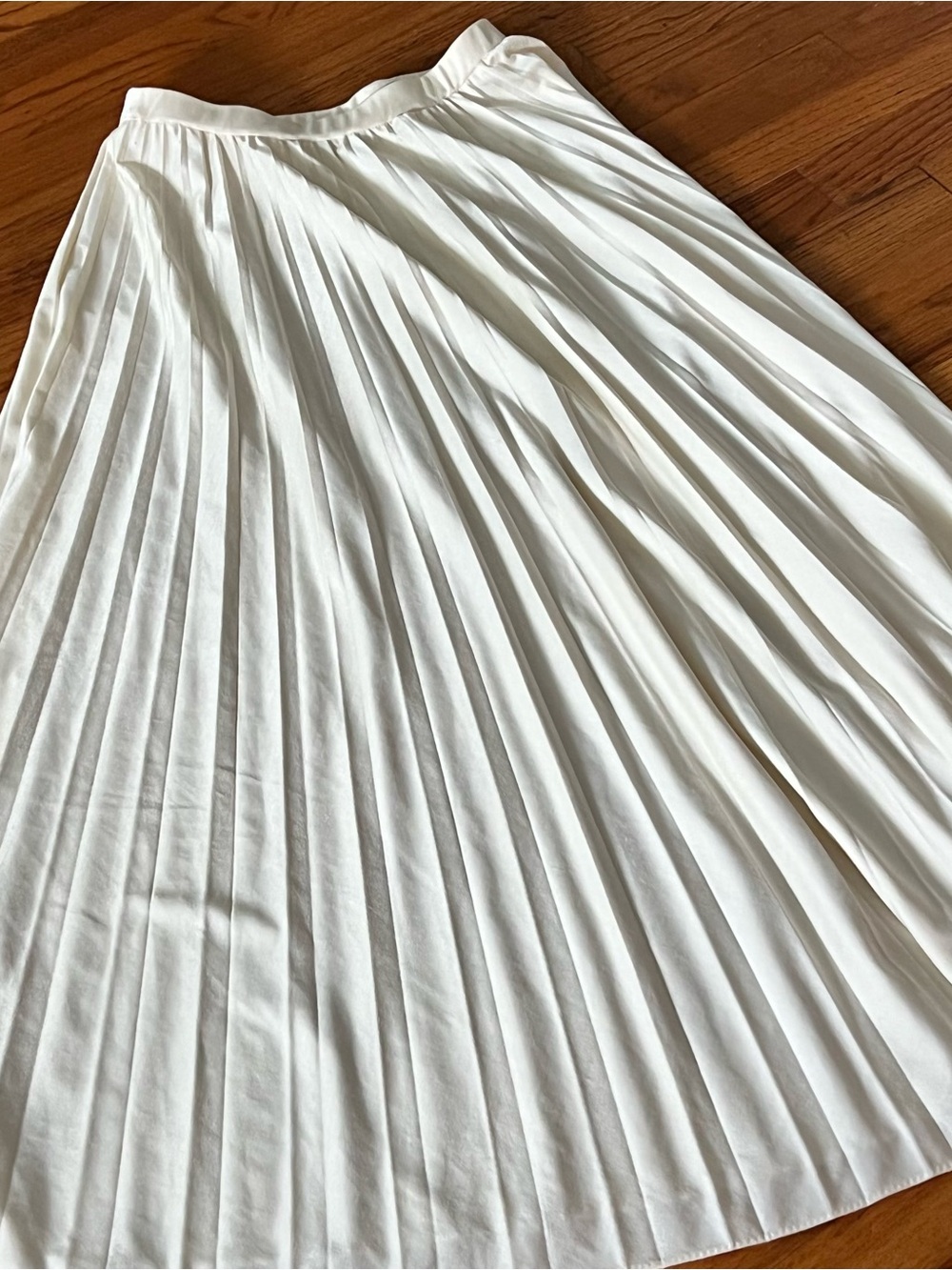 Vintage Cream Pleated Maxi Skirt